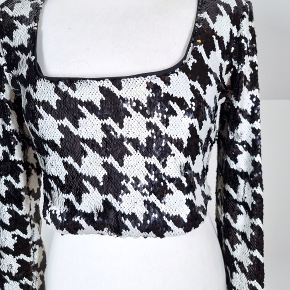 NWOT.Zara sequin squareneck top - Picture 4 of 4